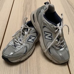 New Balance 530 sneakers